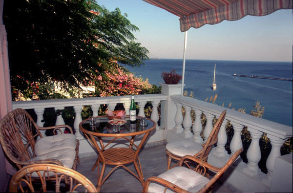 Hera 2 Hotel Питагорио Екстериор снимка